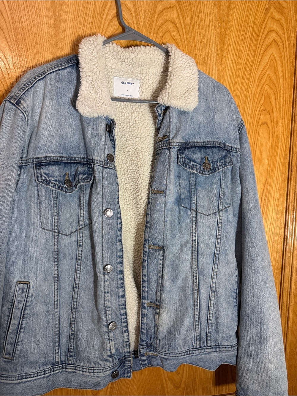 Old Navy Light Blue Denim Jacket with Cream Sherpa Lining